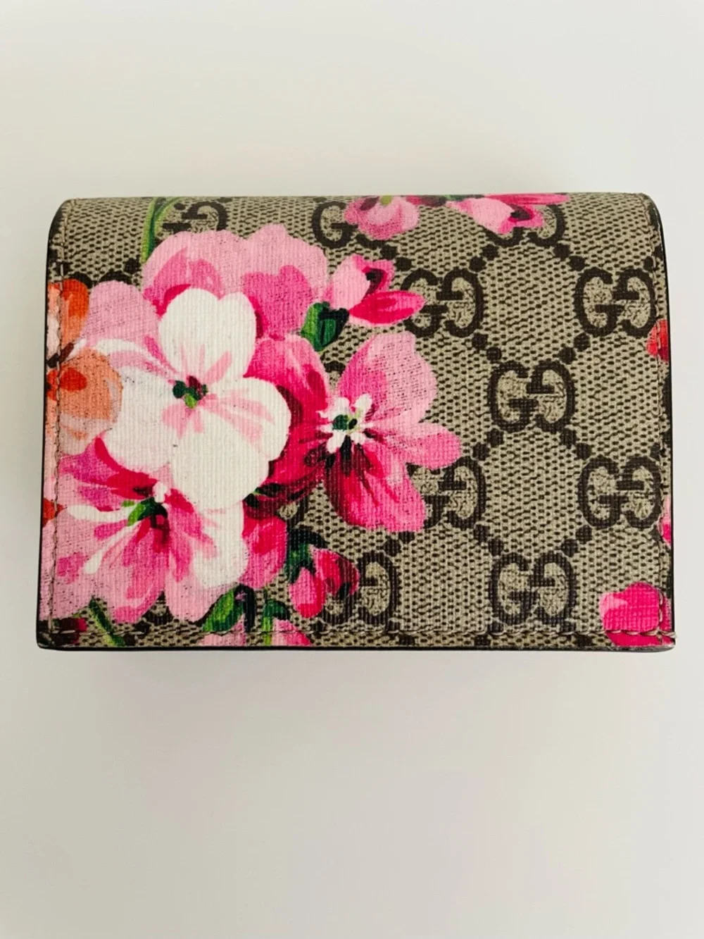 Gucci Beige GG Supreme Monogram Blooms Small Wallet with Pink Floral Print - Picture 2 of 12